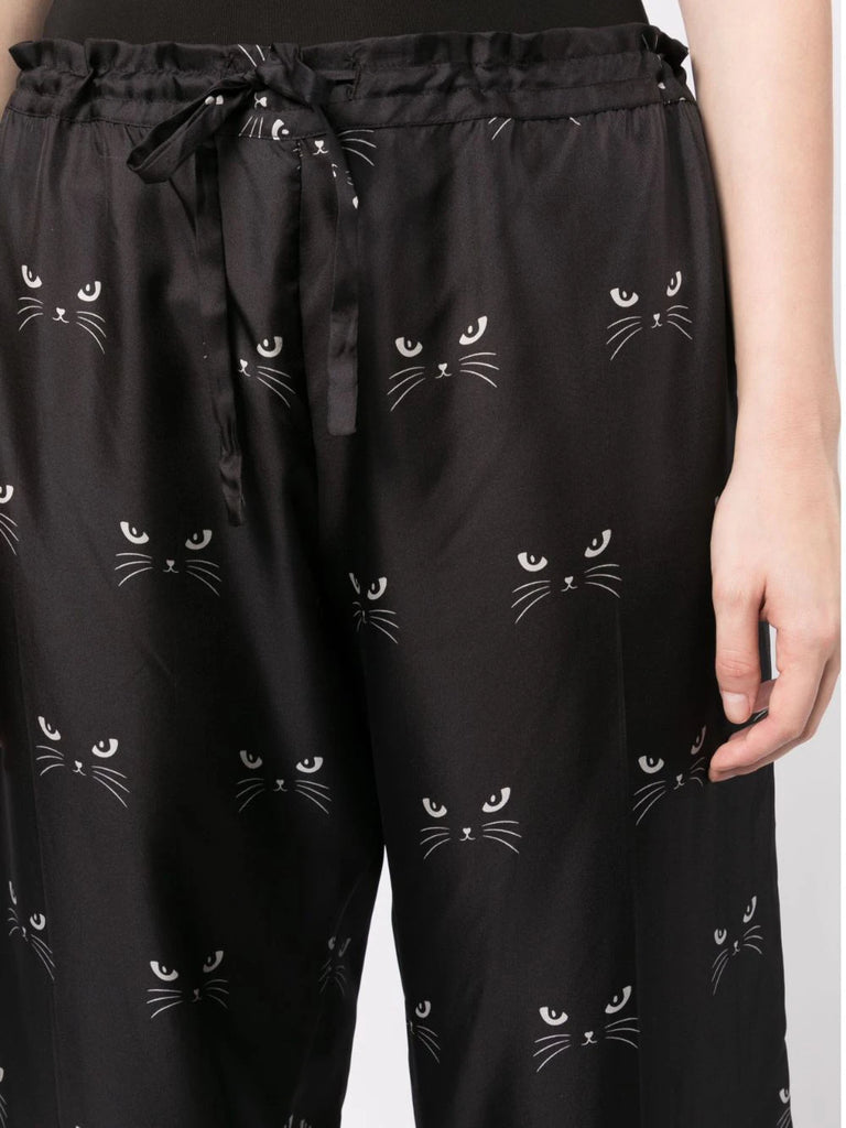 The Cat s Pyjamas macgraw