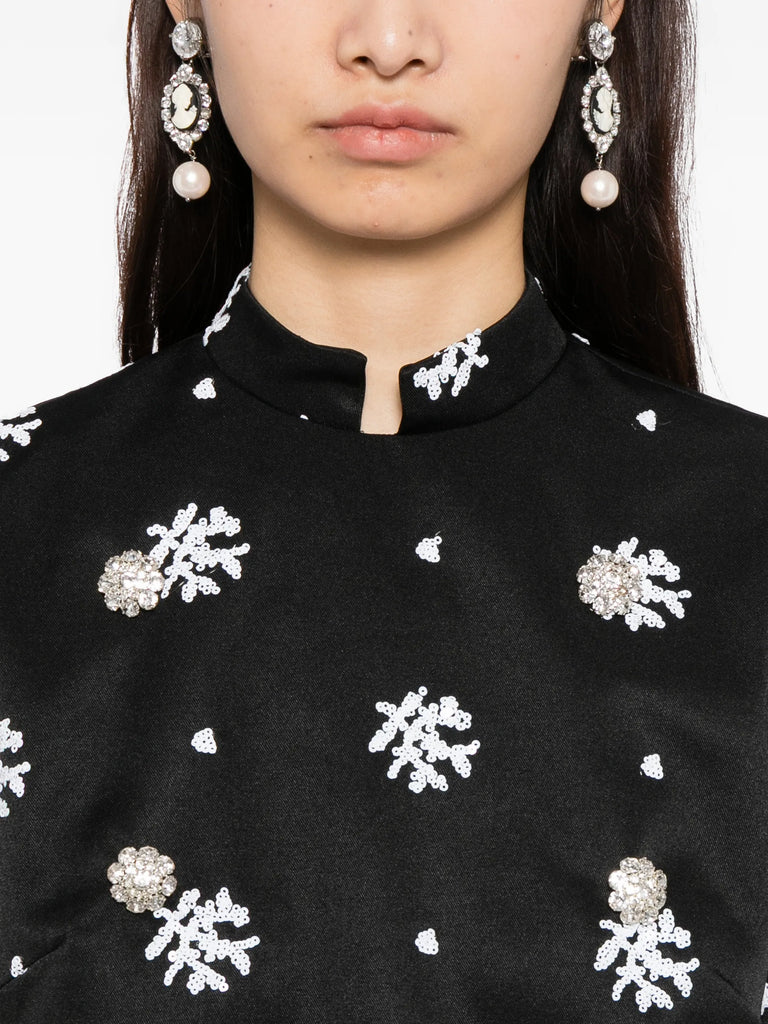 Virtue Dress in Black and white Floral